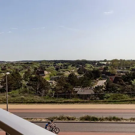 Apartment Cozy For 4 People, 1 Min From The Beach And Formula 1 Free Parking