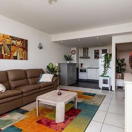 Cozy For 4 People, 1 Min From The Beach And Formula 1 Free Parking * Zandvoort